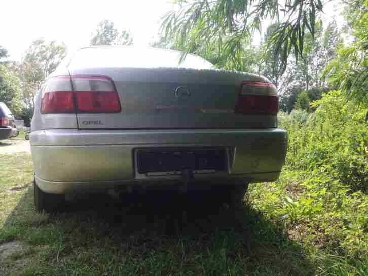 Opel Omega B 2,2 Facelift Limosine TÜV bis 11/1015 AHK Xenon