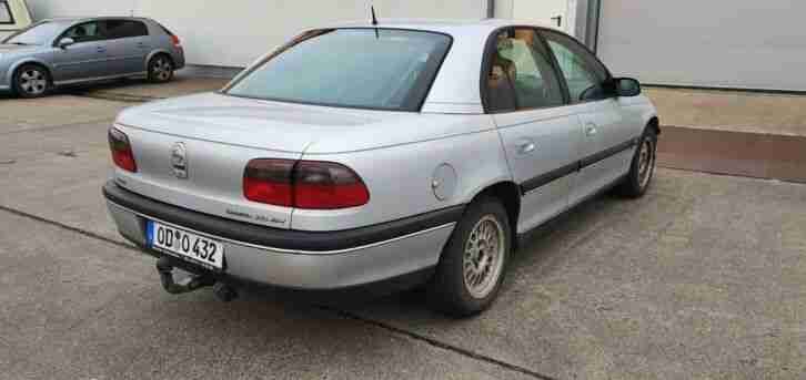 Opel Omega B Limousine 2.0i 16V 167tkm mit TÜV bis 06/20 Leder Xenon, Klima