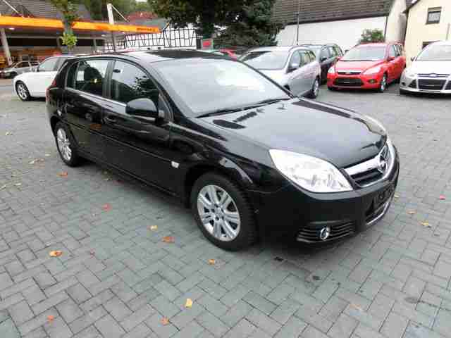 Opel Signum 1.8 Edition