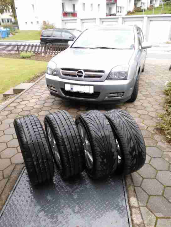 Opel Signum 2.2 5 Sitzer 8 Fach Bereift auf Alufelgen BJ 2005 145800 KM NAVI 1A