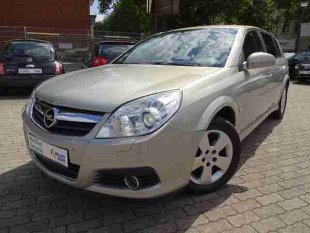 Opel Signum 3.0 V6 CDTI*Navigation*PDC*Xenon*Klima*