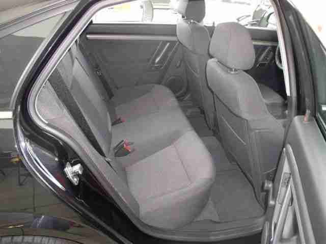 Opel VECTRA Edition 2.2 i 5 trg., Klima*MP3