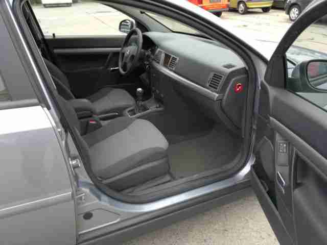 Opel Vectra 1.8