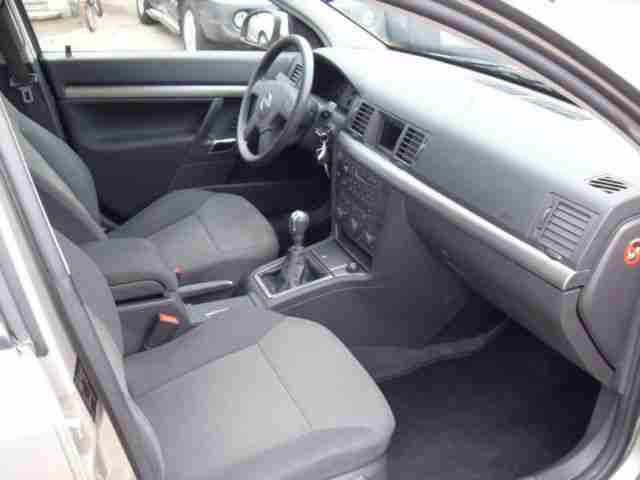 Opel Vectra 1.8 Comfort-1.HAND-KLIMAAUTOMATI-TÜV NEU