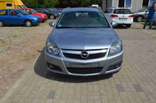 Opel Vectra 2.2 Caravan Cosmo