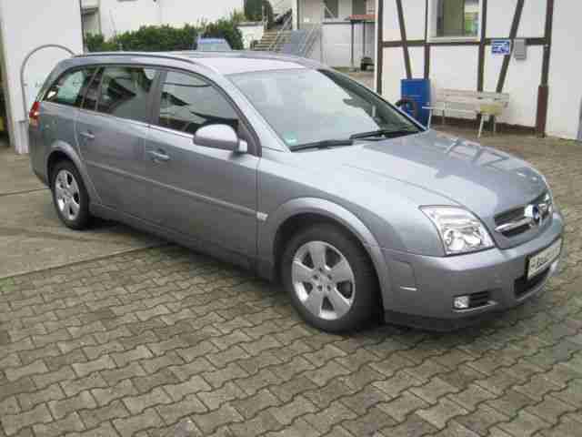 Opel Vectra 2.2 Caravan vom Opel Händler