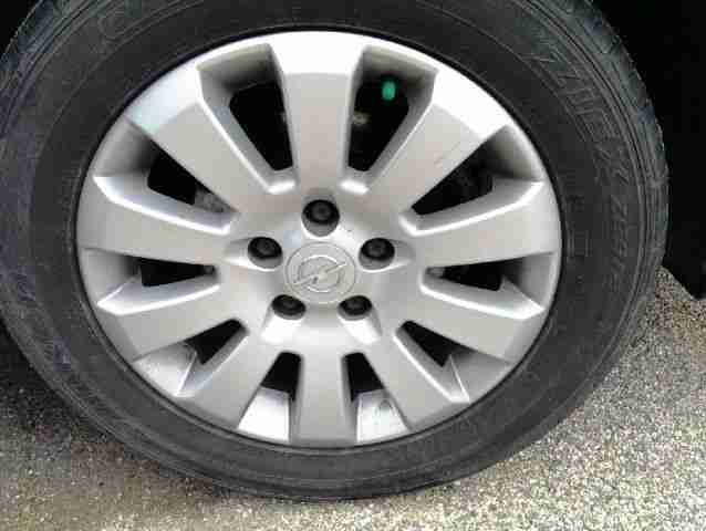 Opel Vectra 2.2