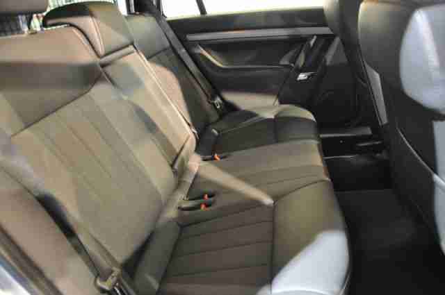 Opel Vectra 2.8 V6 Turbo Caravan Edition