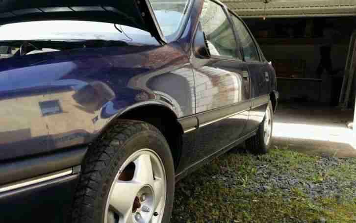 Opel Vectra A 1.8l CDX Stufenheck mit 39 km