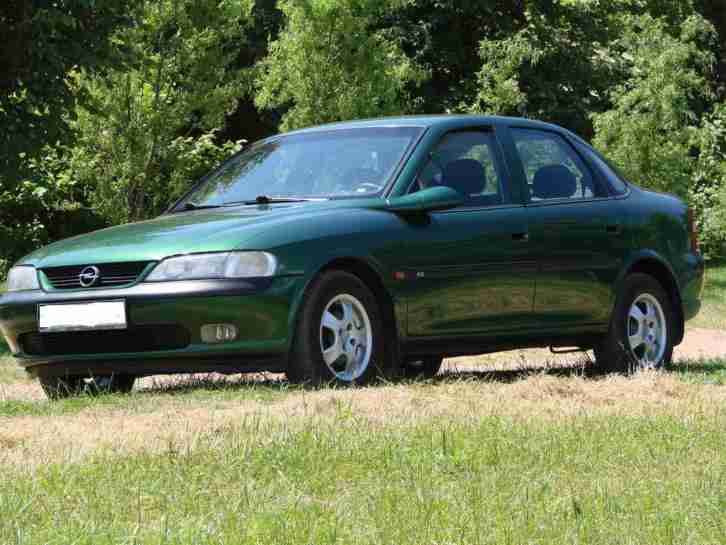 Opel Vectra B 1.8 CD - 16V - 115 PS - Bj. / EZ 1997 Klima Velours Winterräder