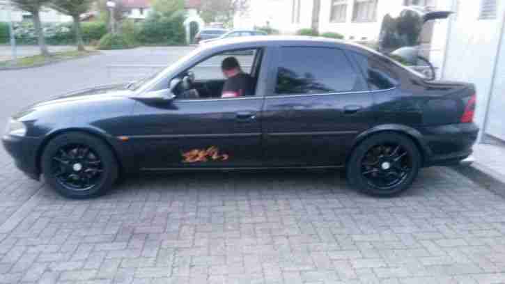 Vectra B 2, 0 16V 136 PS