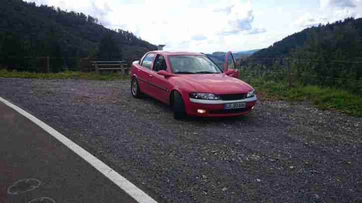 Opel Vectra B 2.5i V6