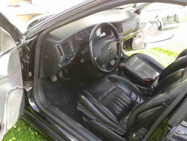 Opel Vectra B Caravan + Diesel 74 KW + EZ: Dez. 99 + 337 tkm + AHK