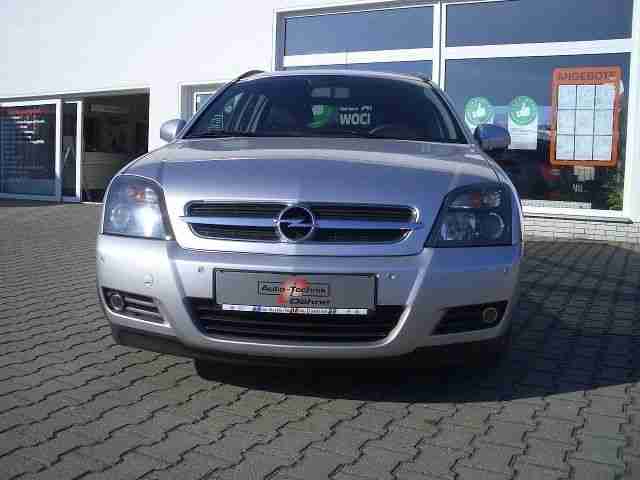 Opel Vectra Caravan 2.2 KLIMA NAVI ALU