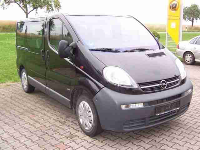 Opel Vivaro 1.9 CDTI L1H1 9-Sitzer