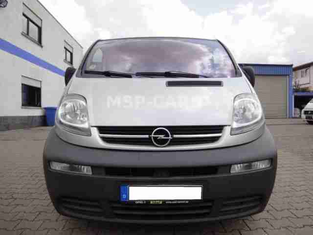 Opel Vivaro 1.9 CDTI L2H1 8Fach Fahrradträger 9Sitzer