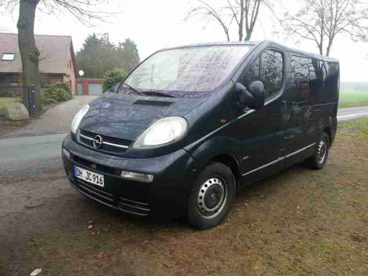 Vivaro 1.9 DTI mit 9 Sitze