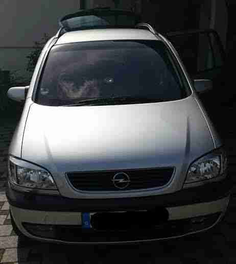 Opel Zafira 1, 8