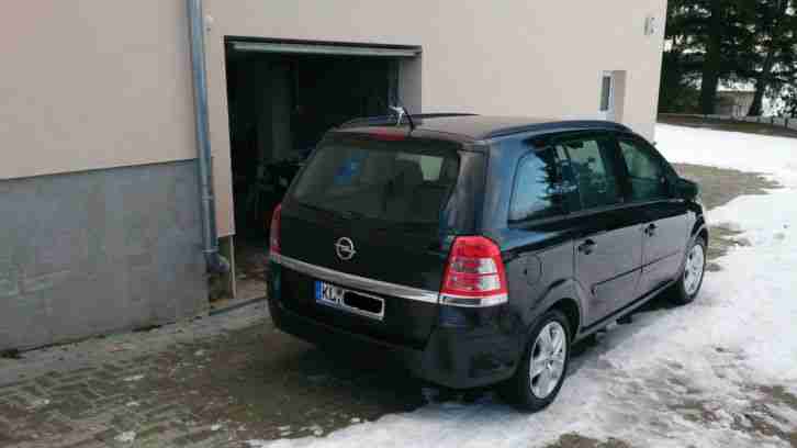 Opel Zafira 1.8 Family