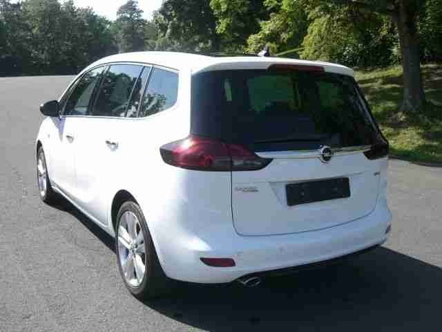 Opel Zafira C Tourer 2,0 CDTI 18 Zoll Navi AHK Panorama Standheizung Top Zustand