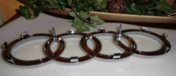 Original Audi Ringe A4 Zeichen Emblem Tuning Grill silber NEU