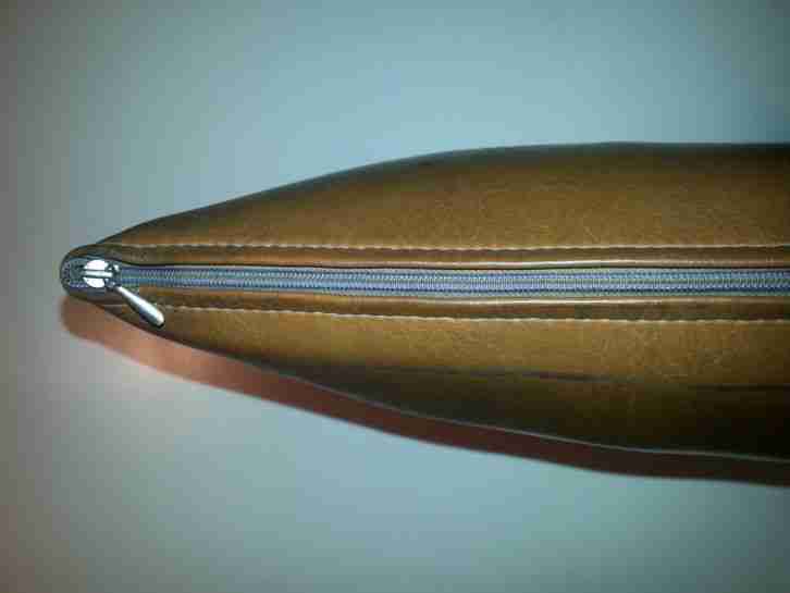 Original "Erste Hilfe Kissen" aus Ford Capri I