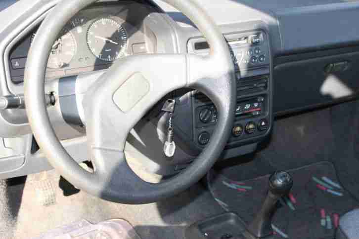 PEUGEOT 106 XR 1992 139000KM 10 Jahre eingemottet!!!!