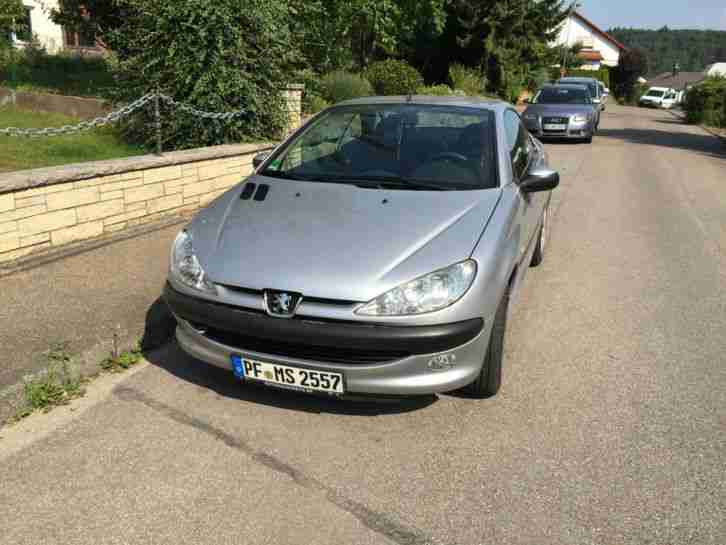 PEUGEOT 206 CC SEHR GEPFLEGT 1.6 L CABRIO ROADSTER SILBER STANDHEIZUNG 115000 Km