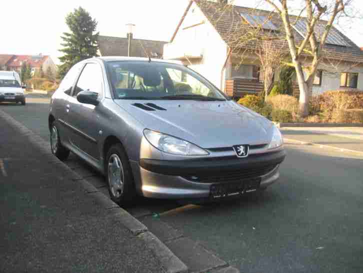 PEUGEOT 206 MODELL 2002 123000 KILOMETER *TÜV UND AU BIS 10/2016* TOP!