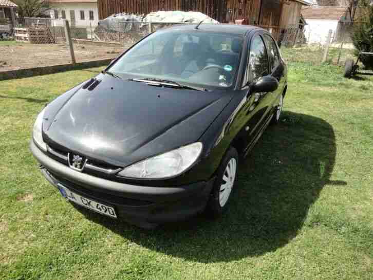 PEUGEOT 206 mit TÜV 05.2022