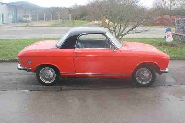 PEUGEOT 304 CABRIO MIT VIEL ZUBEHÖR UND ERSATZTEILE