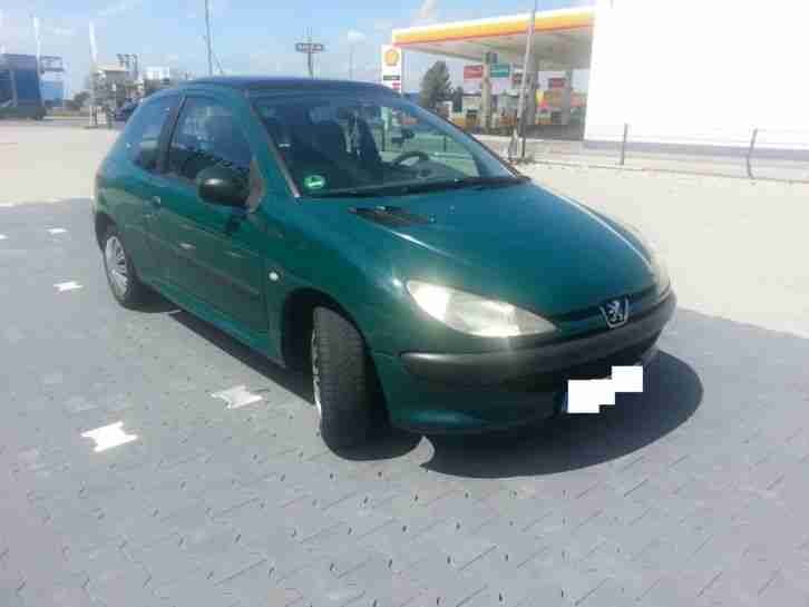 PKW Auto Peugeot 206 1.1 2 HFX Bj. 2002 TÜV bis