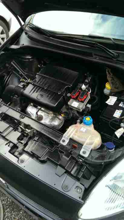 PKW FIAT GRANDE