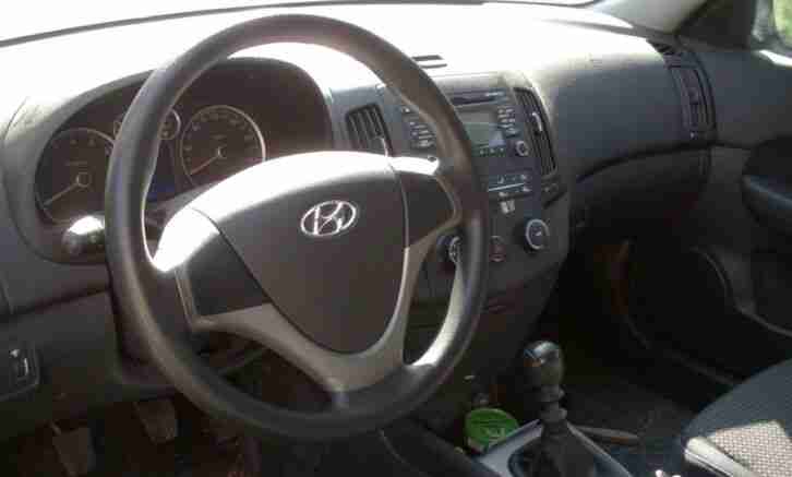 PKW Hyundai i30 1,4Ltr. Comfort ESP - Plus