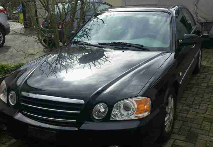 PKW Kia Magentis Limousine 2.0i Stufenheck - schwarz - Benzin - 04/2005