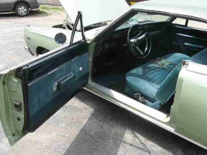 PLYMOUTH SATELLITE COUPE 1968 mit 318cui V8 Matching Numbers