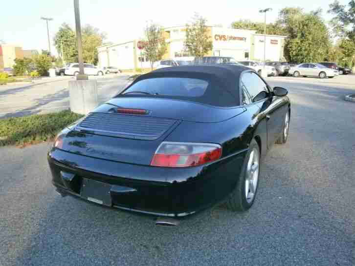PORSCHE 2002 911