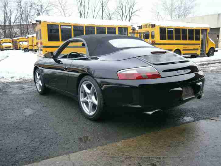 PORSCHE CARRERA 2 CABRIO 6GANG SCHWARZ/SCHWARZ 2002 UNFALLFREI