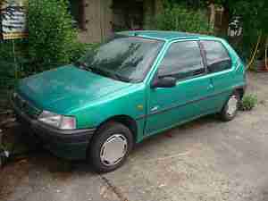 Peugeot 106 1, 4 Schlachen Unfall Wiederaufbau