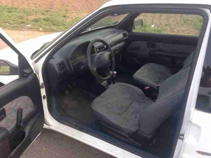 Peugeot 106