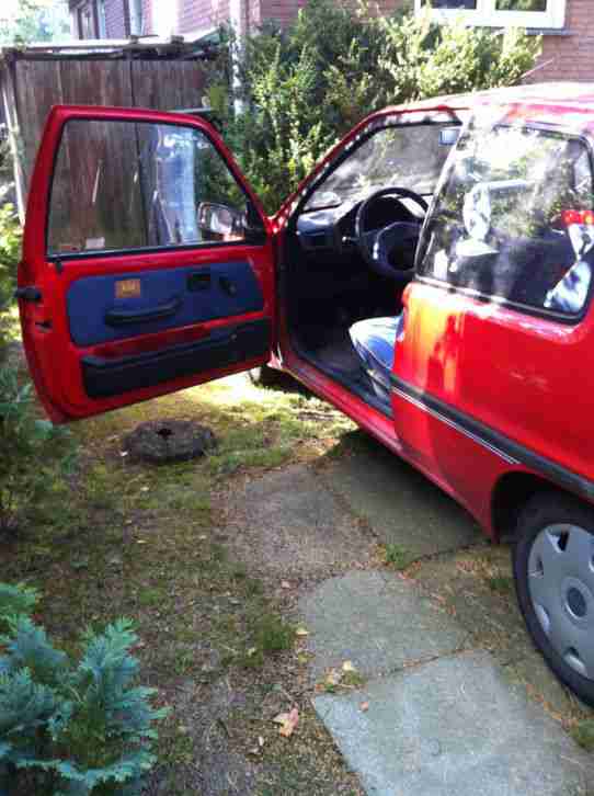 Peugeot 106 Kein Unfall , TÜV 1 1/2. Jahre