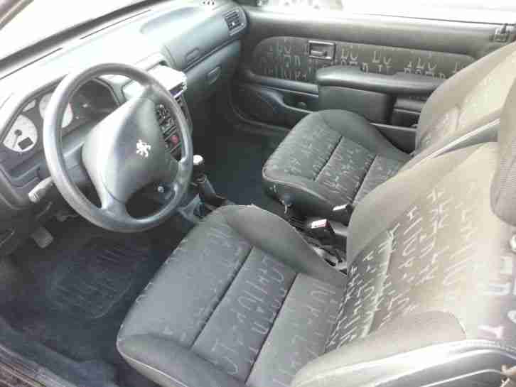 Peugeot 106 Sport EZ 02/2001 TÜV 01/2017