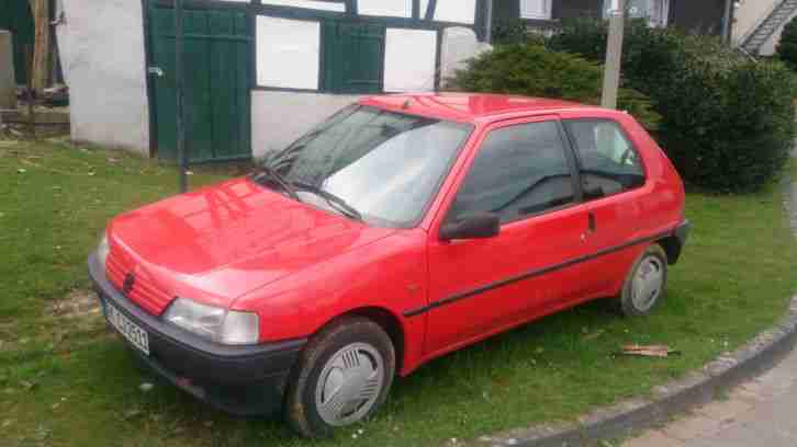 Peugeot 106 Tüv 2016 Sommer / Winterreifen/Alufelgen