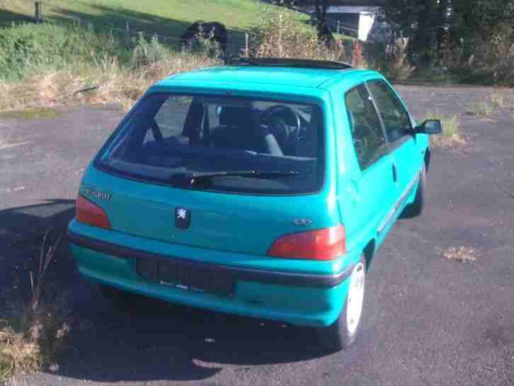 Peugeot 106 grünmet Garagenwagen TOP gepflegt TÜV - AU Neu