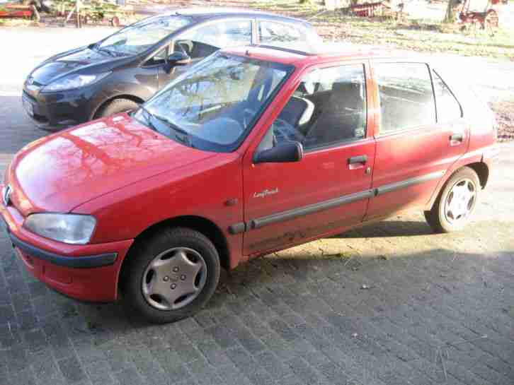 Peugeot 106 rot, 5 Türig