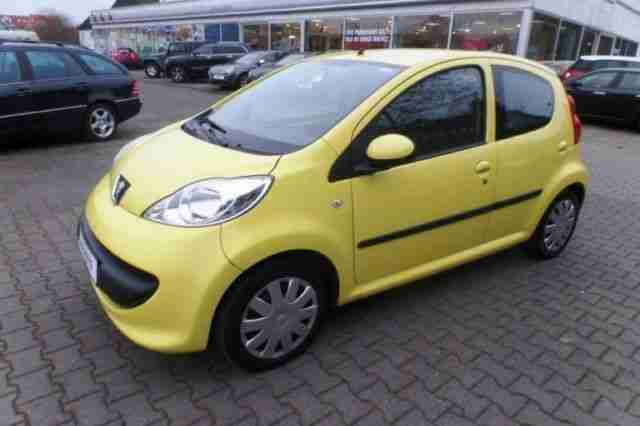 Peugeot 107 1.0 Filou 70
