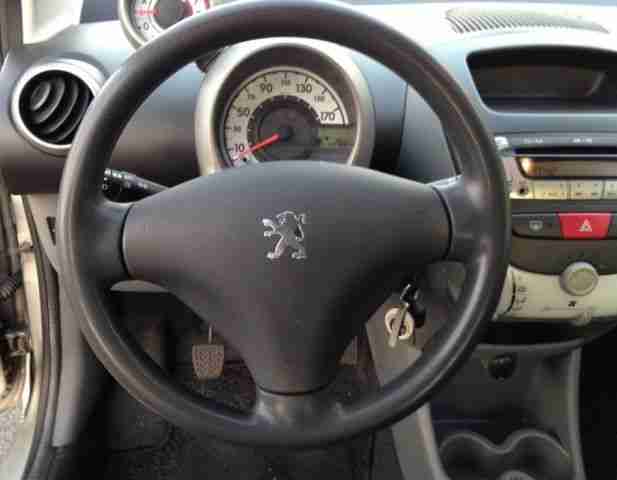 Peugeot 107 1.0 KLIMA EURO 4,5 1.HAND