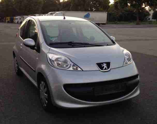 Peugeot 107 1.0 KLIMA EURO 4,5 1.HAND