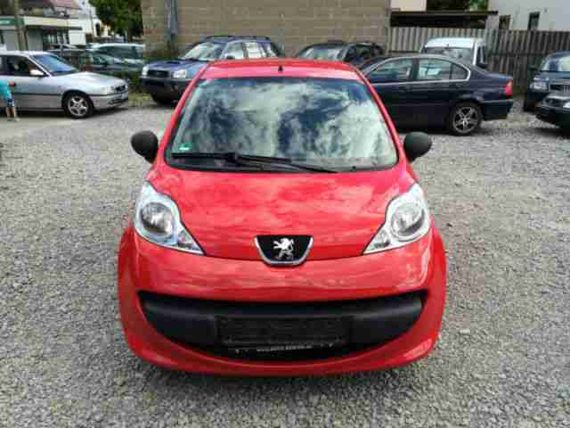 Peugeot 107. 37.000KM.EURO4.Grüne Plakette.TÜV Neu