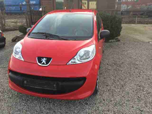 Peugeot 107 70 Filou